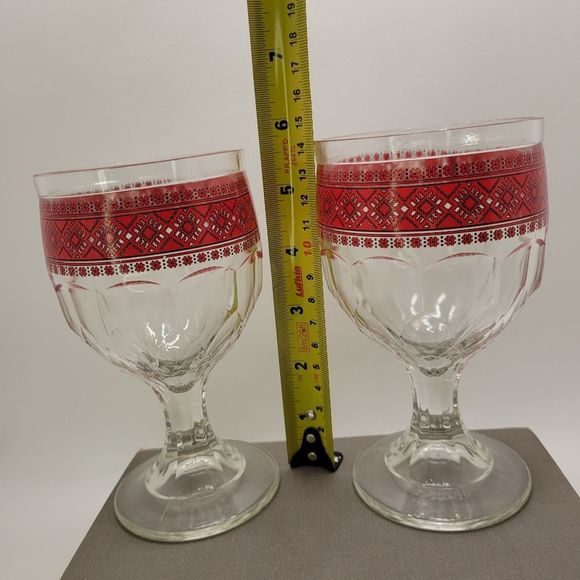 Kings Crown Vintage Ukrainian Wine Goblets Set of 2 Glasses - Picture 11 of 15